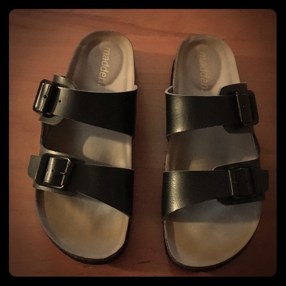 madden nyc breckk women's footbed sandals